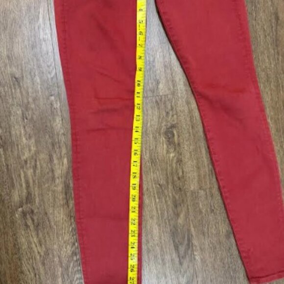 Mother Denim High Waisted Looker in Hot Rod Red - Picture 3 of 10